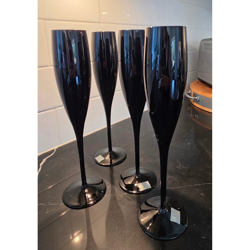 Vintage Mikasa Elite Black Champagne Flutes Set of 4 Yugoslavia Paper Label NOS
